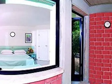 Fiesta Garden 4*