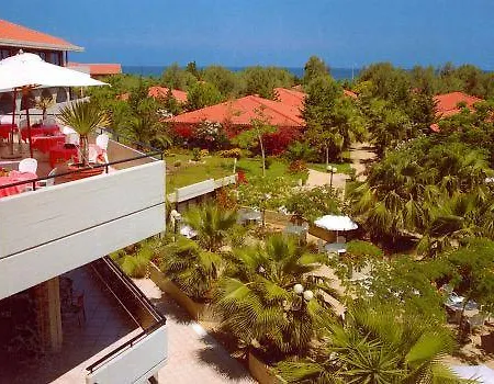 Hotel Fiesta Garden 4*